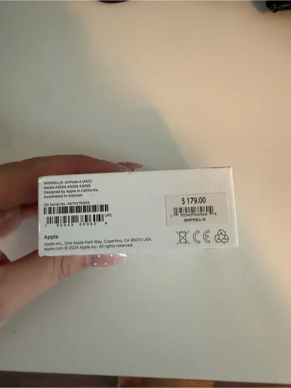 Apple AirPods Pro in White with Retail Box